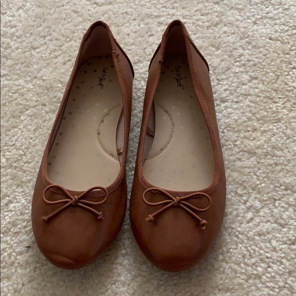 Cognac flats by Cat & Jack